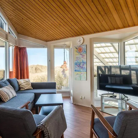 Seaside Charm With And Sauna-by Traum 別荘 *