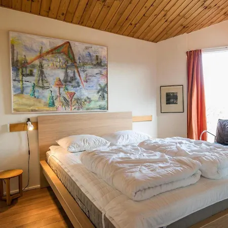 Seaside Charm With And Sauna-by Traum Feriehus