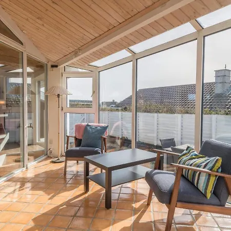 Seaside Charm With And Sauna-by Traum Fanø