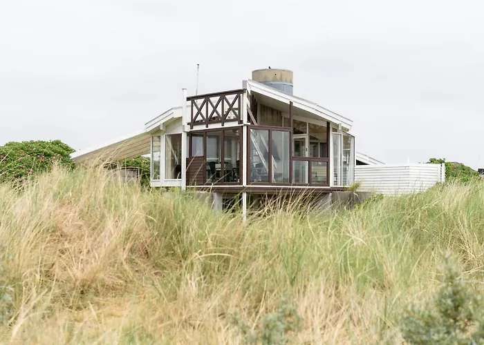 Seaside Charm With And Sauna-by Traum