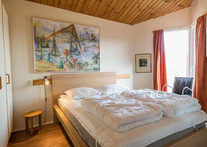 Seaside Charm With And Sauna-by Traum 度假居